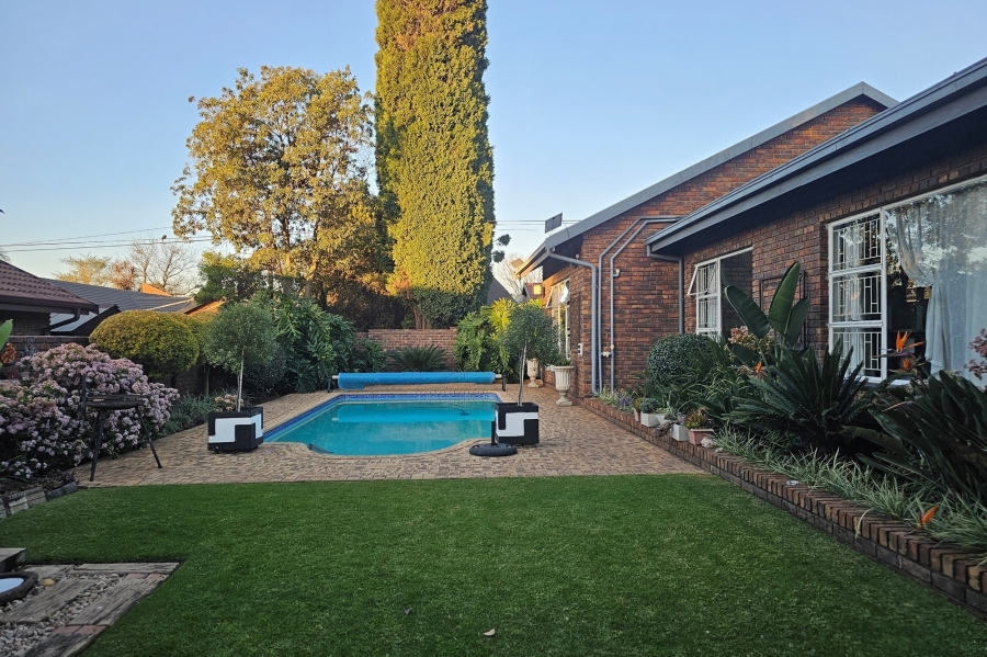 4 Bedroom Property for Sale in Aerorand Mpumalanga