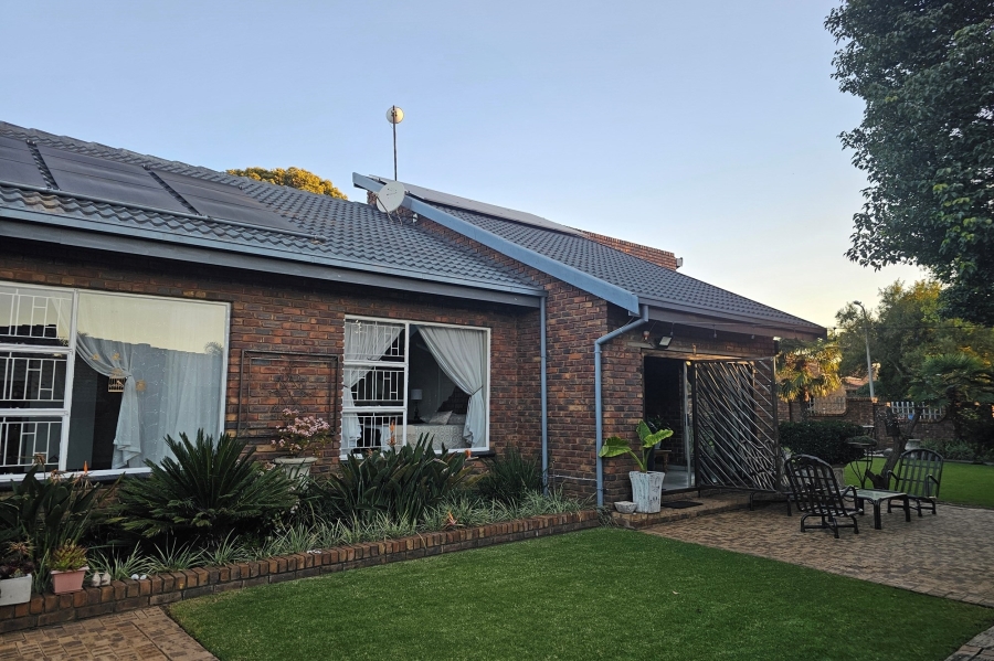 4 Bedroom Property for Sale in Aerorand Mpumalanga