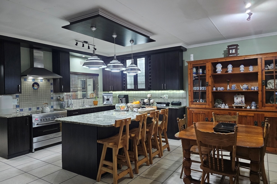4 Bedroom Property for Sale in Aerorand Mpumalanga