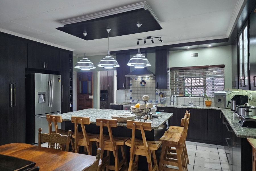 4 Bedroom Property for Sale in Aerorand Mpumalanga