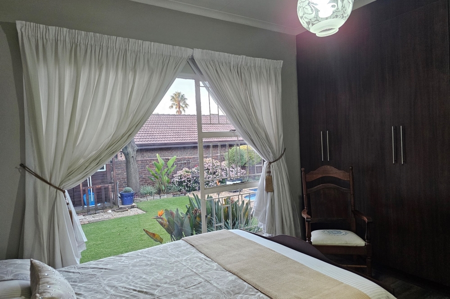 4 Bedroom Property for Sale in Aerorand Mpumalanga