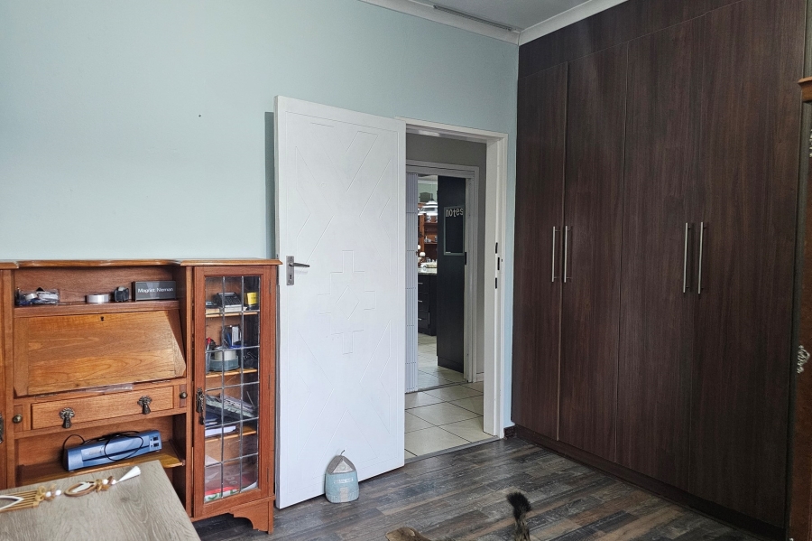 4 Bedroom Property for Sale in Aerorand Mpumalanga