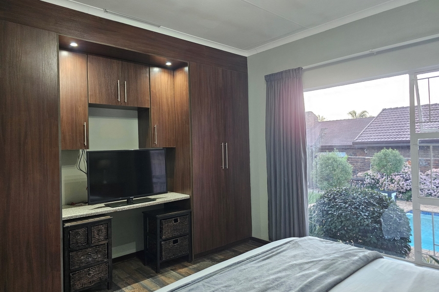 4 Bedroom Property for Sale in Aerorand Mpumalanga