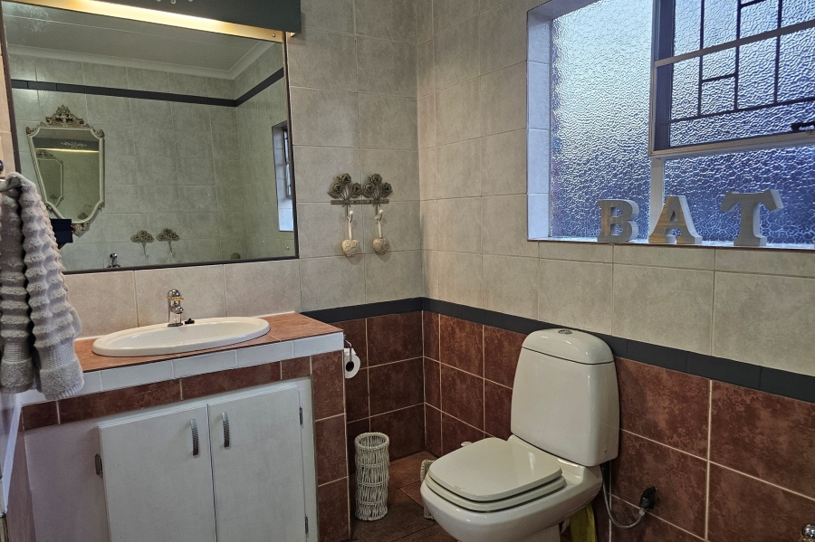 4 Bedroom Property for Sale in Aerorand Mpumalanga