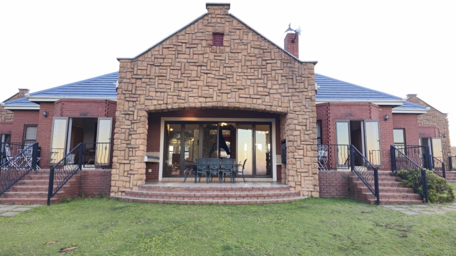 4 Bedroom Property for Sale in eMakhazeni B Mpumalanga