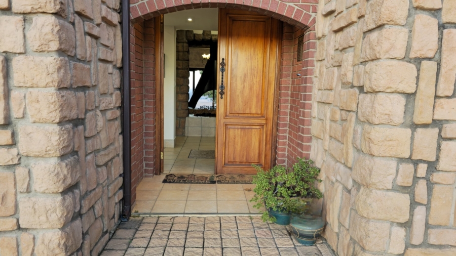 4 Bedroom Property for Sale in eMakhazeni B Mpumalanga