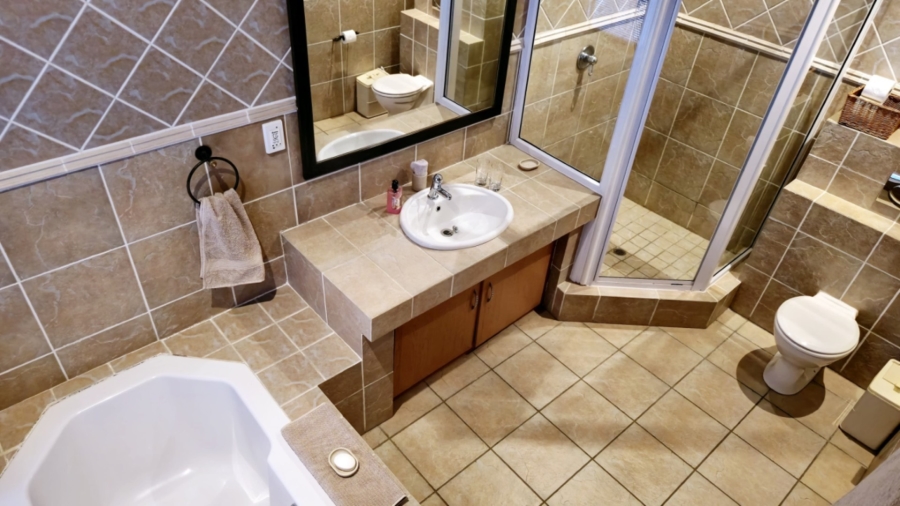 4 Bedroom Property for Sale in eMakhazeni B Mpumalanga