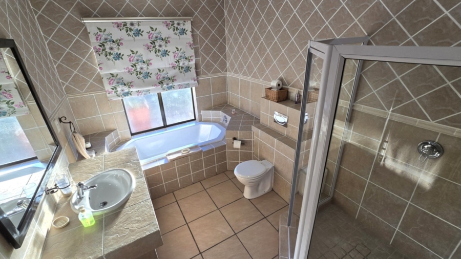 4 Bedroom Property for Sale in eMakhazeni B Mpumalanga