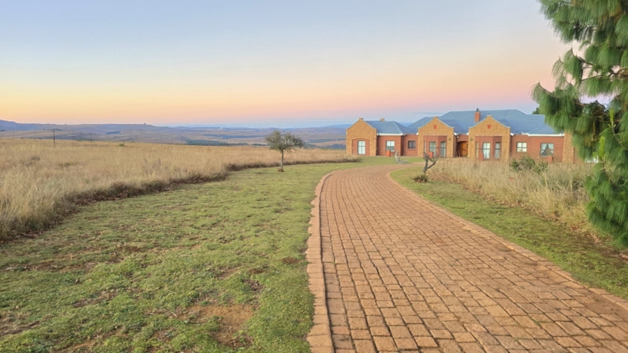 4 Bedroom Property for Sale in eMakhazeni B Mpumalanga
