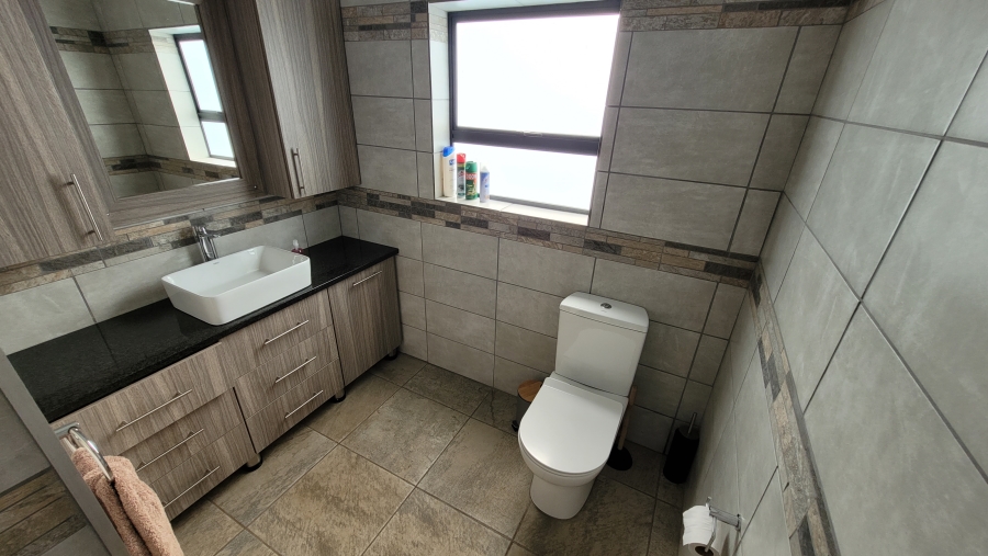 4 Bedroom Property for Sale in Marloth Park Mpumalanga