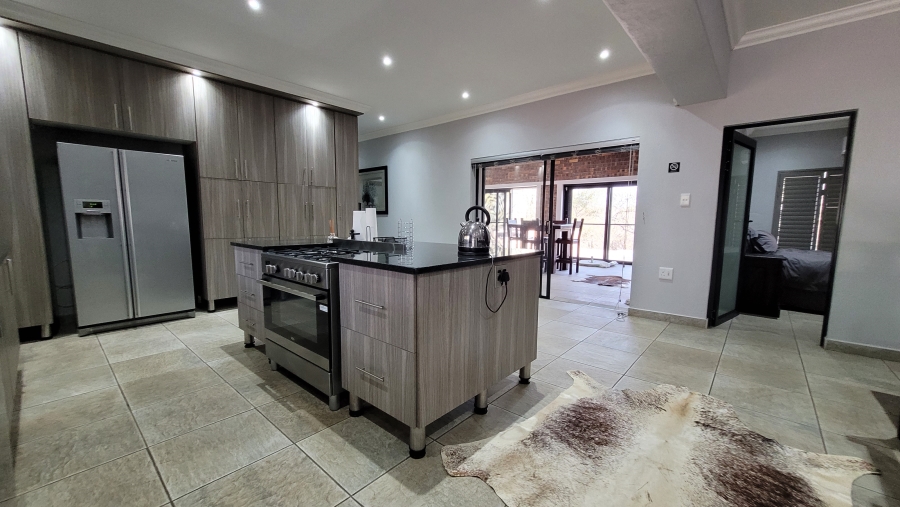 4 Bedroom Property for Sale in Marloth Park Mpumalanga
