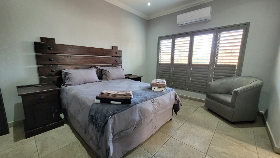 4 Bedroom Property for Sale in Marloth Park Mpumalanga