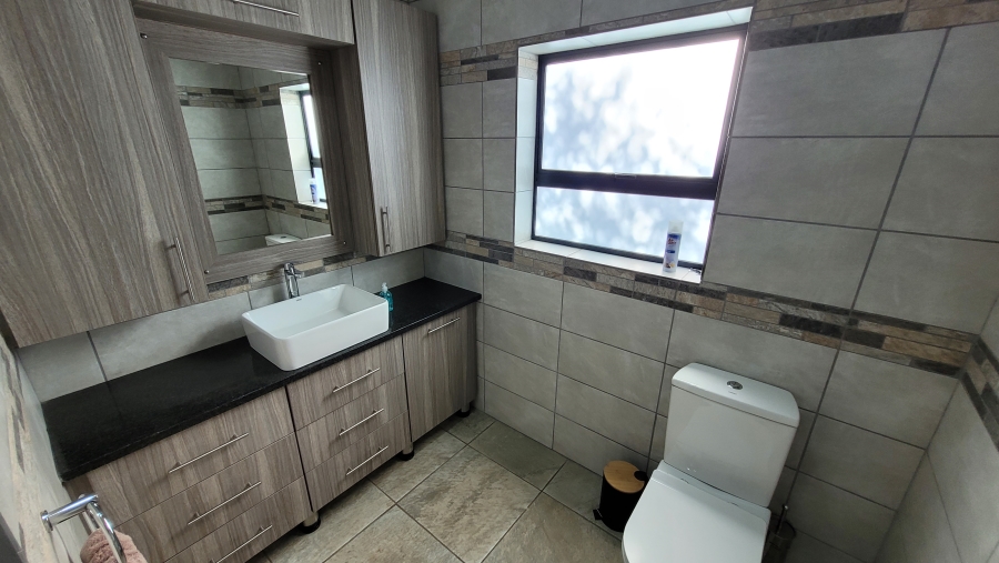 4 Bedroom Property for Sale in Marloth Park Mpumalanga