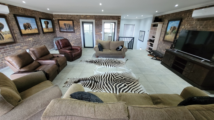 4 Bedroom Property for Sale in Marloth Park Mpumalanga