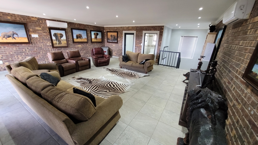 4 Bedroom Property for Sale in Marloth Park Mpumalanga