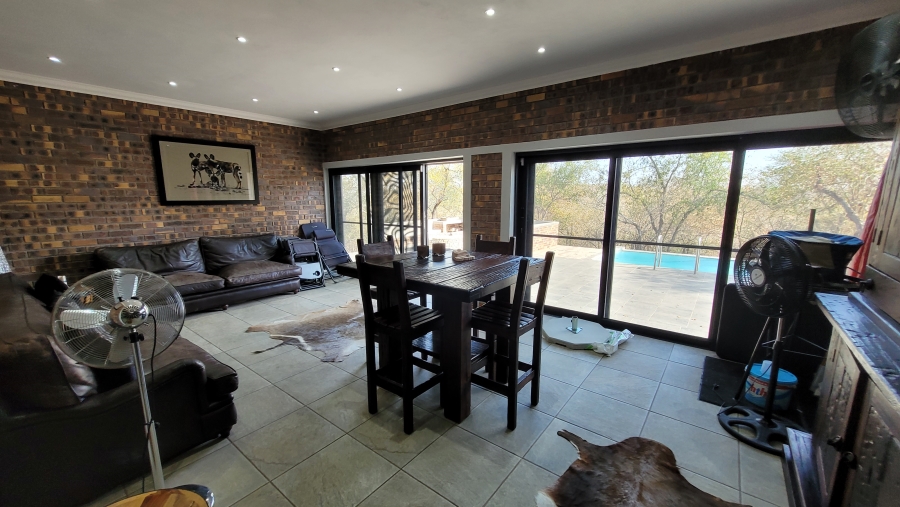 4 Bedroom Property for Sale in Marloth Park Mpumalanga