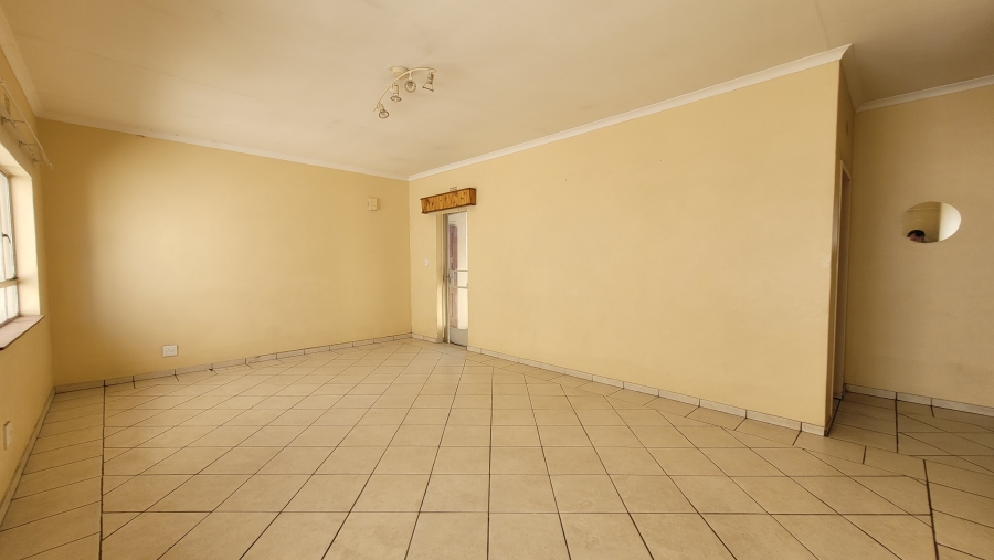 2 Bedroom Property for Sale in Nelspruit Mpumalanga