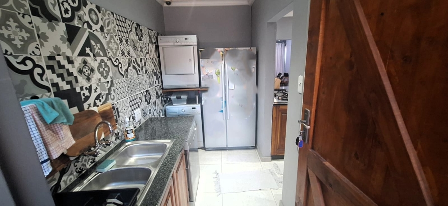 To Let 3 Bedroom Property for Rent in Steiltes Mpumalanga