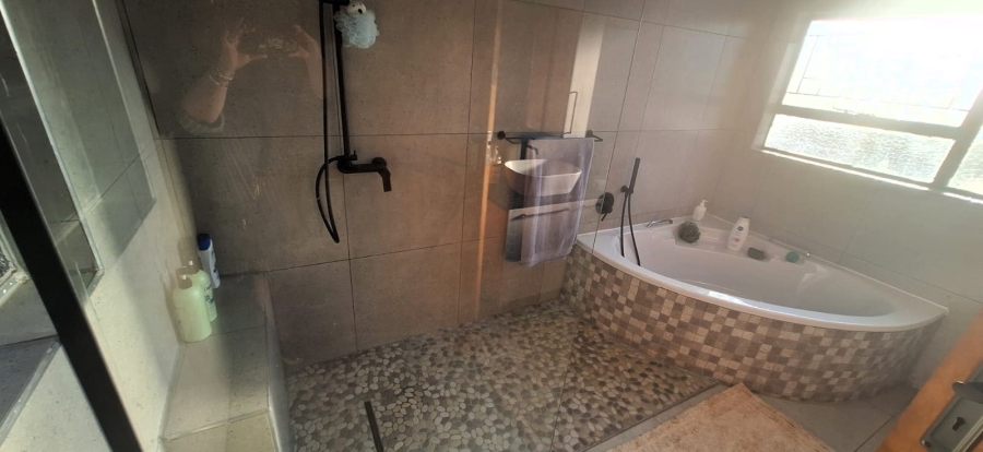 To Let 3 Bedroom Property for Rent in Steiltes Mpumalanga