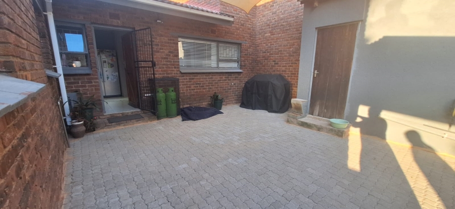 To Let 3 Bedroom Property for Rent in Steiltes Mpumalanga