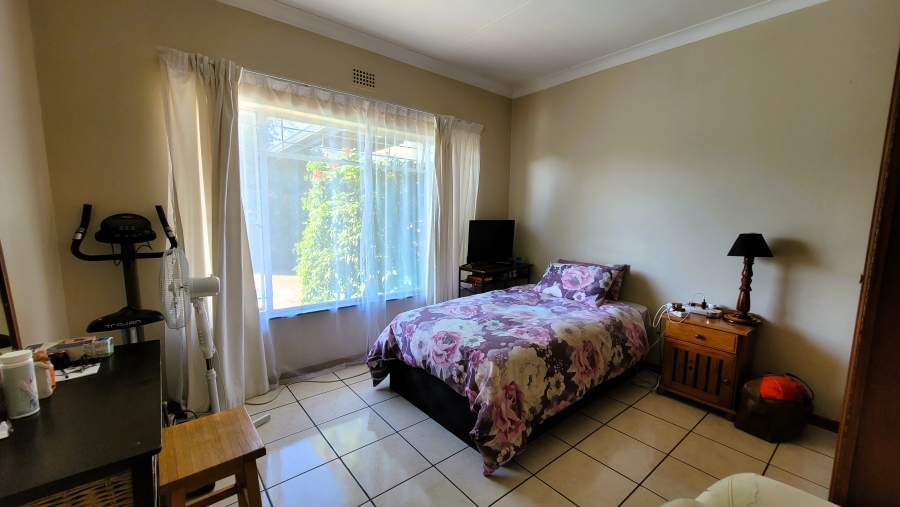 4 Bedroom Property for Sale in West Acres Ext 2 Mpumalanga