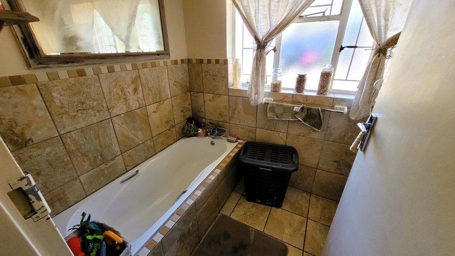4 Bedroom Property for Sale in West Acres Ext 2 Mpumalanga