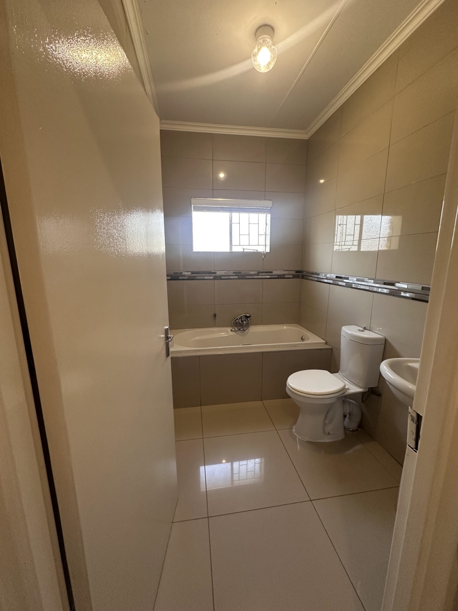 To Let 3 Bedroom Property for Rent in Hazyview Mpumalanga