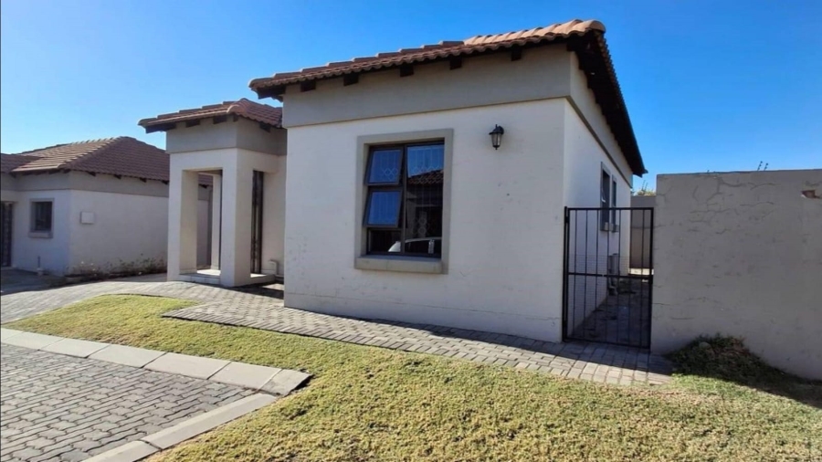 To Let 2 Bedroom Property for Rent in Terra Nova Mpumalanga