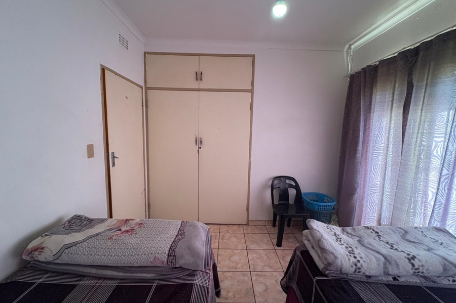 6 Bedroom Property for Sale in Volksrust Mpumalanga
