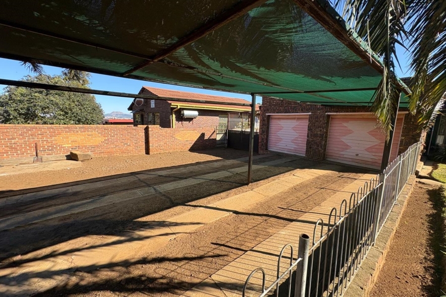 6 Bedroom Property for Sale in Volksrust Mpumalanga