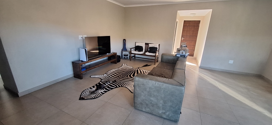 To Let 3 Bedroom Property for Rent in Sonheuwel Mpumalanga