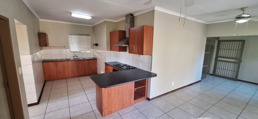 To Let 2 Bedroom Property for Rent in Nelspruit Ext 13 Mpumalanga