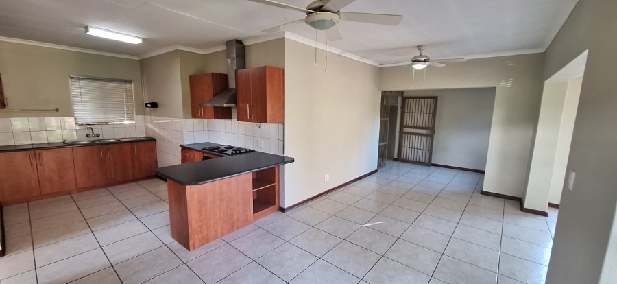 To Let 2 Bedroom Property for Rent in Nelspruit Ext 13 Mpumalanga