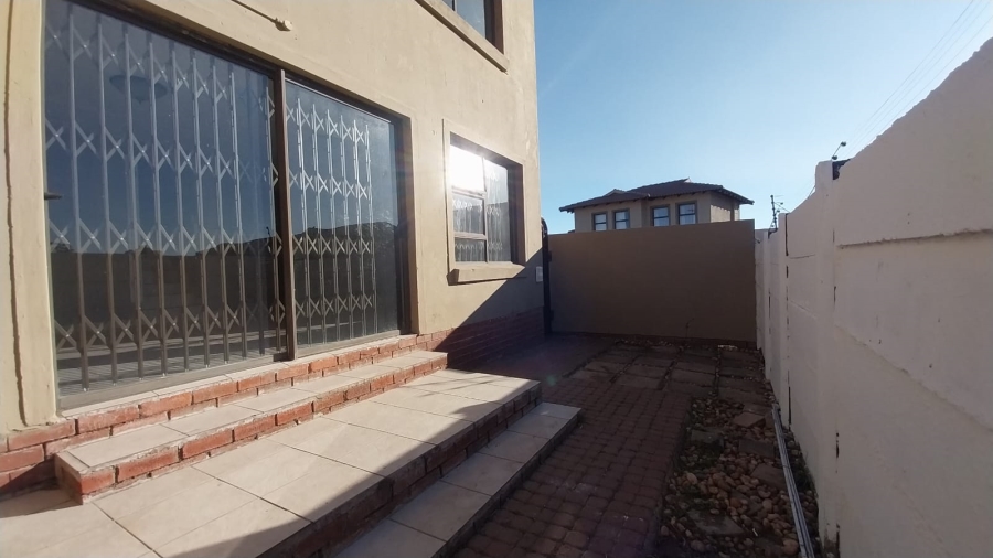 To Let 3 Bedroom Property for Rent in Secunda Mpumalanga