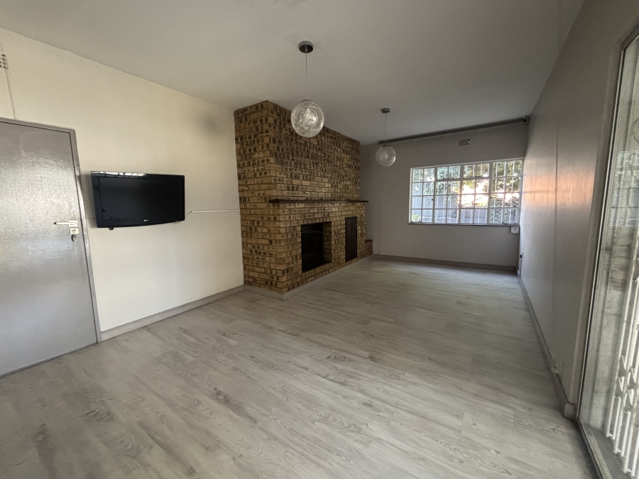 5 Bedroom Property for Sale in Witbank Ext 25 Mpumalanga