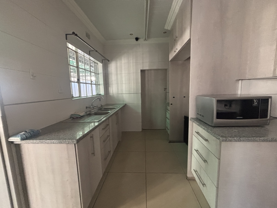 5 Bedroom Property for Sale in Witbank Ext 25 Mpumalanga