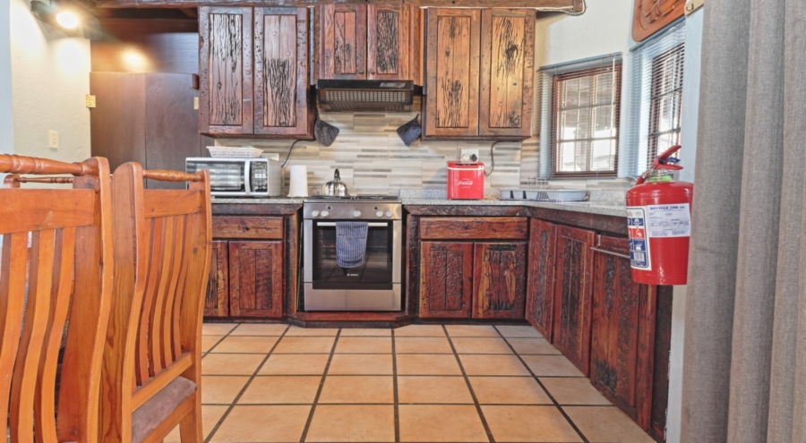 3 Bedroom Property for Sale in Marloth Park Mpumalanga