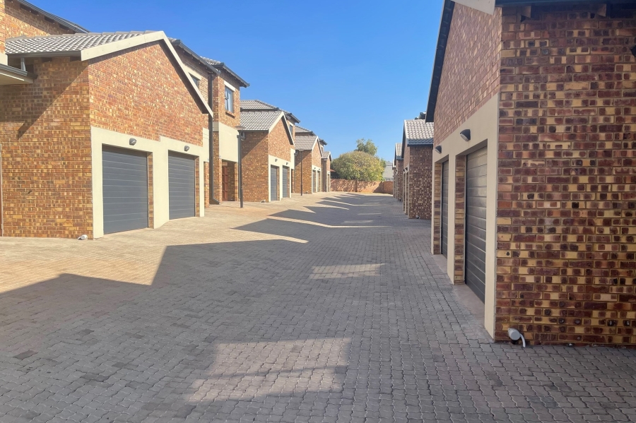 3 Bedroom Property for Sale in Die Heuwel Mpumalanga