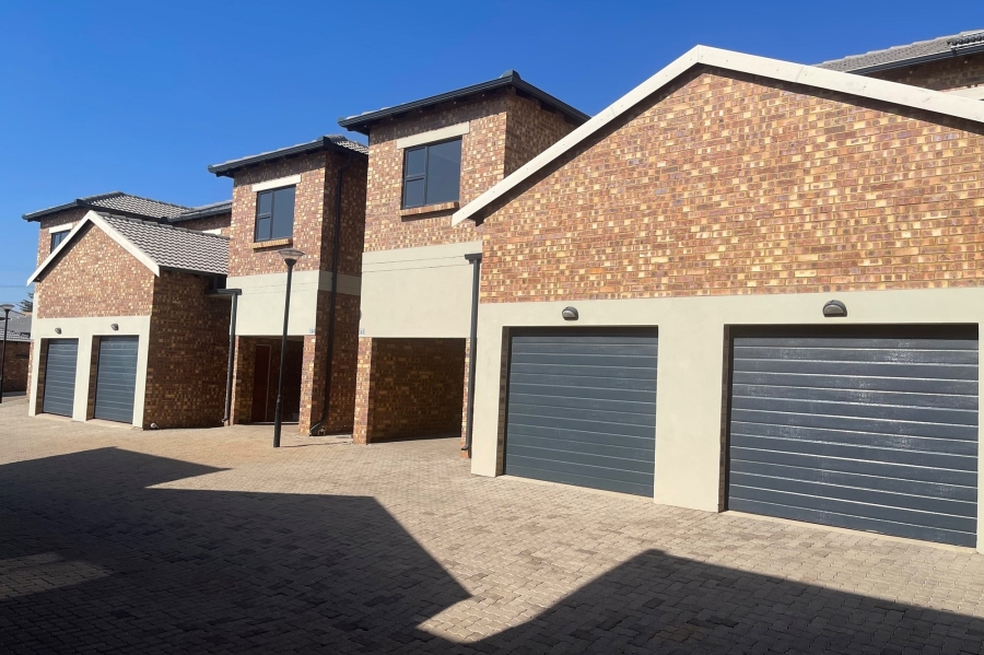 3 Bedroom Property for Sale in Die Heuwel Mpumalanga