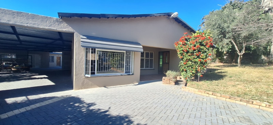 To Let 3 Bedroom Property for Rent in Nelspruit Ext 11 Mpumalanga