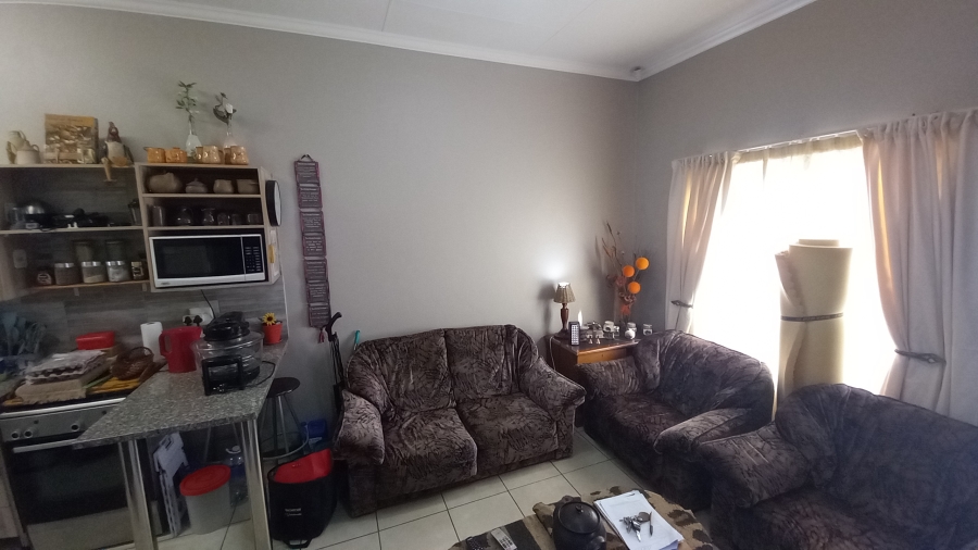 To Let 1 Bedroom Property for Rent in Terra Nova Mpumalanga