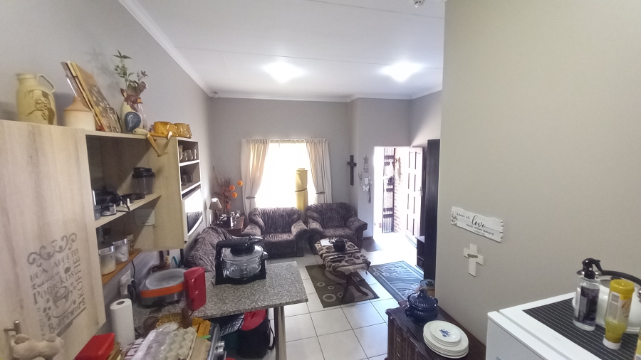 To Let 1 Bedroom Property for Rent in Terra Nova Mpumalanga