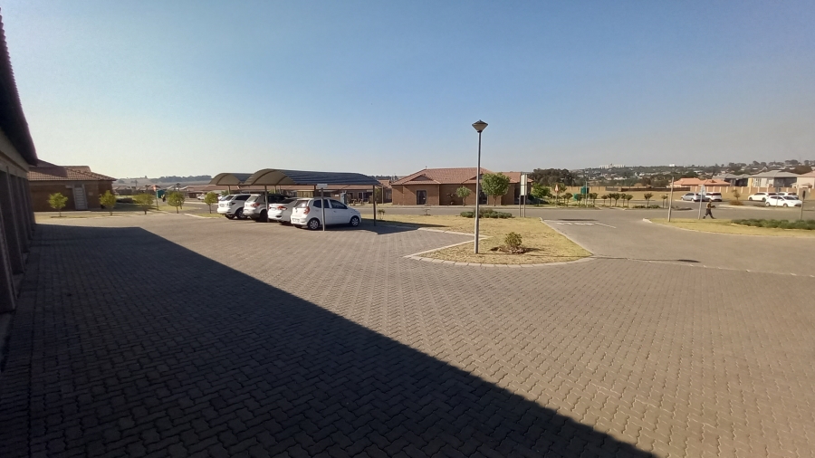 To Let 1 Bedroom Property for Rent in Terra Nova Mpumalanga