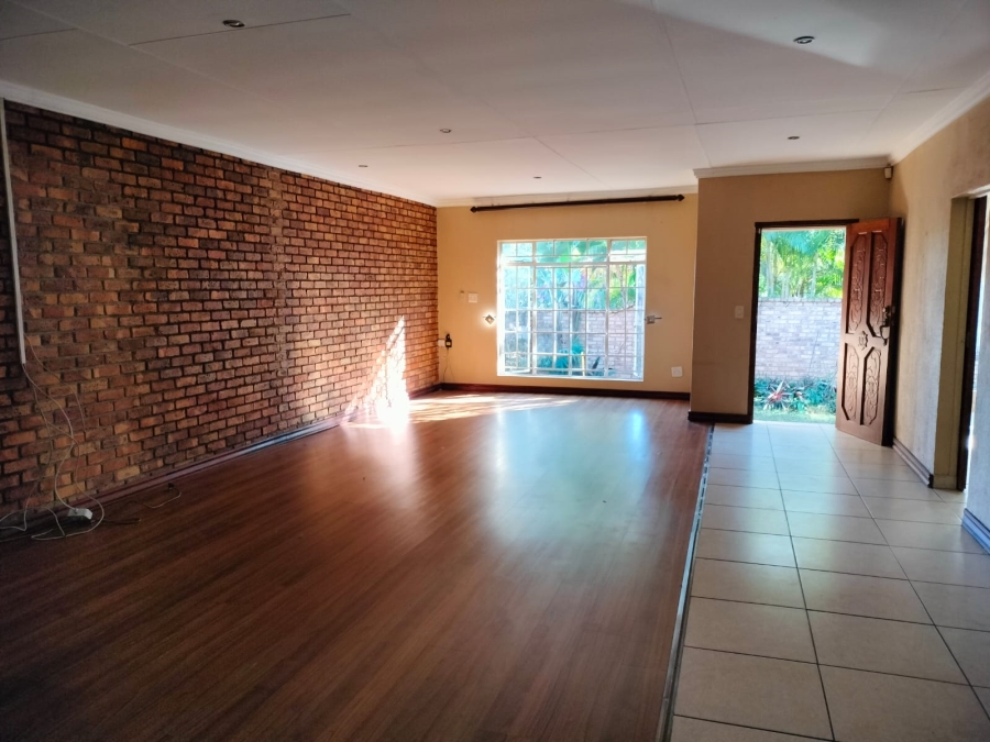 To Let 3 Bedroom Property for Rent in West Acres Mpumalanga