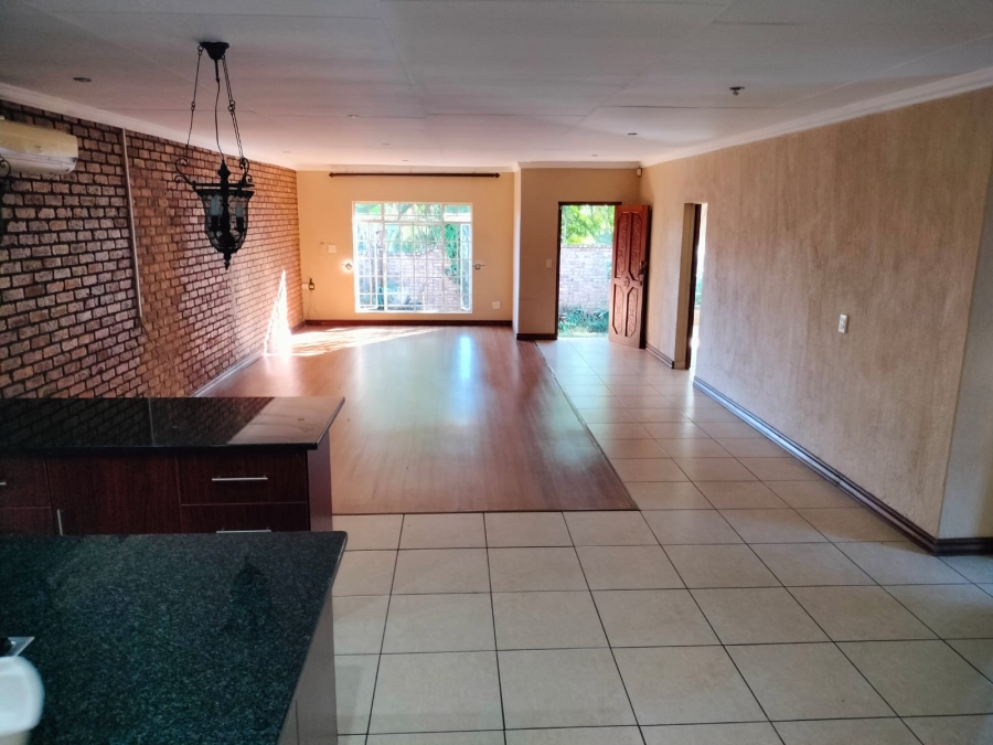 To Let 3 Bedroom Property for Rent in West Acres Mpumalanga