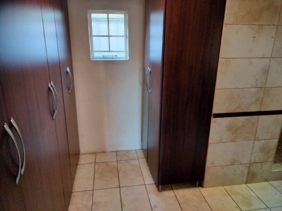 To Let 3 Bedroom Property for Rent in West Acres Mpumalanga