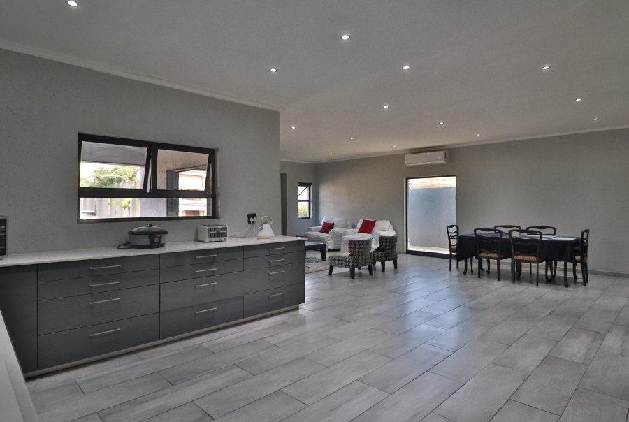 5 Bedroom Property for Sale in Nelspruit Ext 1 Mpumalanga