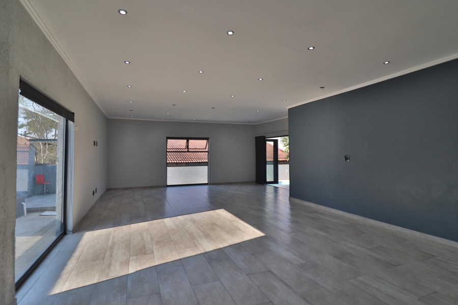 5 Bedroom Property for Sale in Nelspruit Ext 1 Mpumalanga