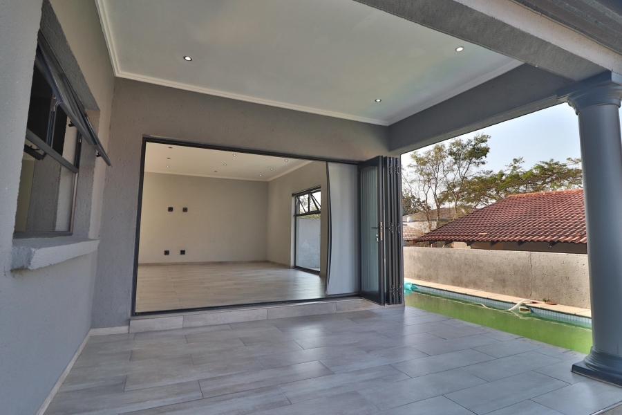 5 Bedroom Property for Sale in Nelspruit Ext 1 Mpumalanga