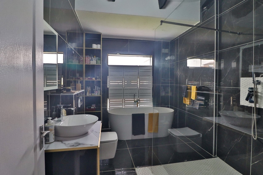 3 Bedroom Property for Sale in Karino Mpumalanga